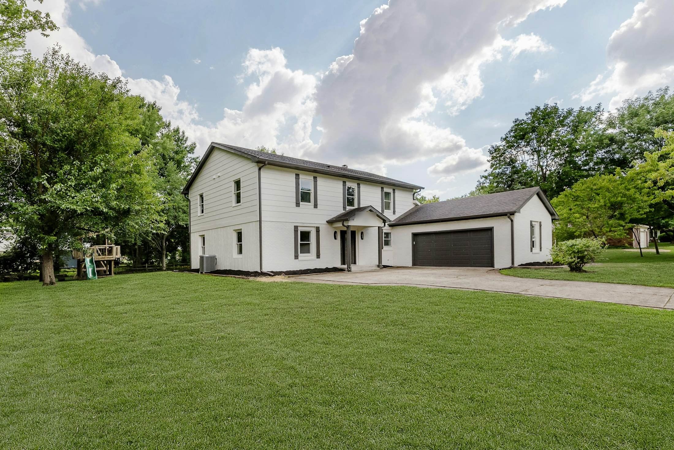 Exterior of 9820 Greenway Crest Drive